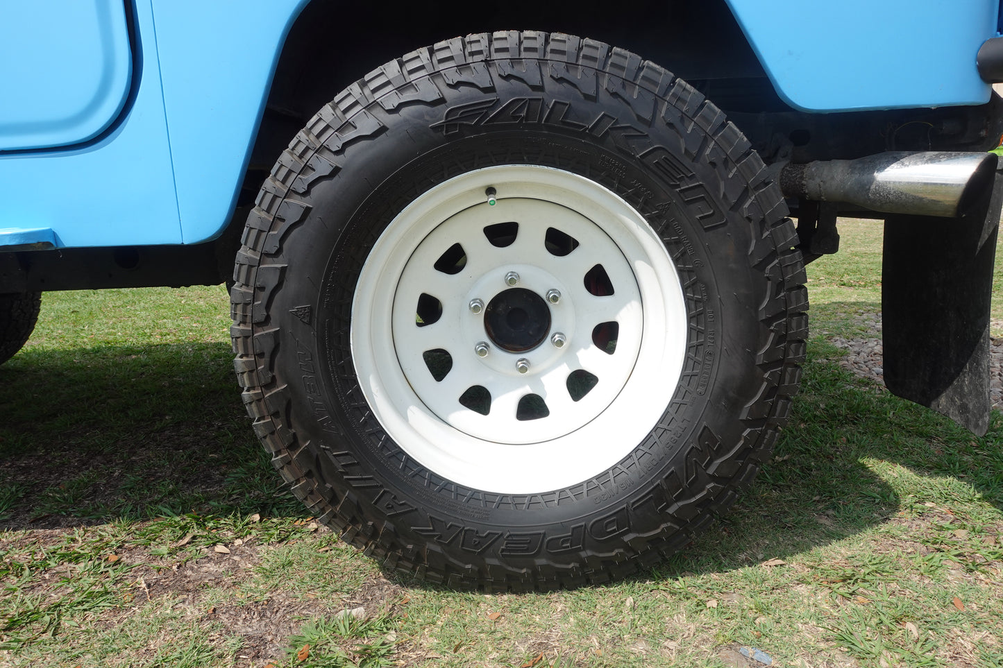 1975 Toyota Land Cruiser Blue