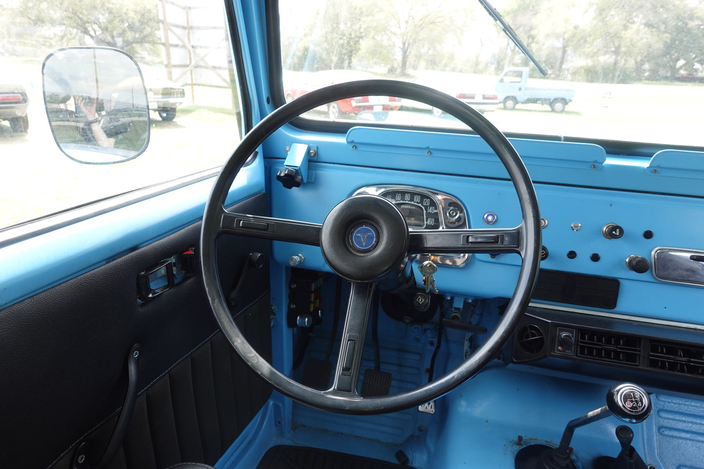 1975 Toyota Land Cruiser Blue