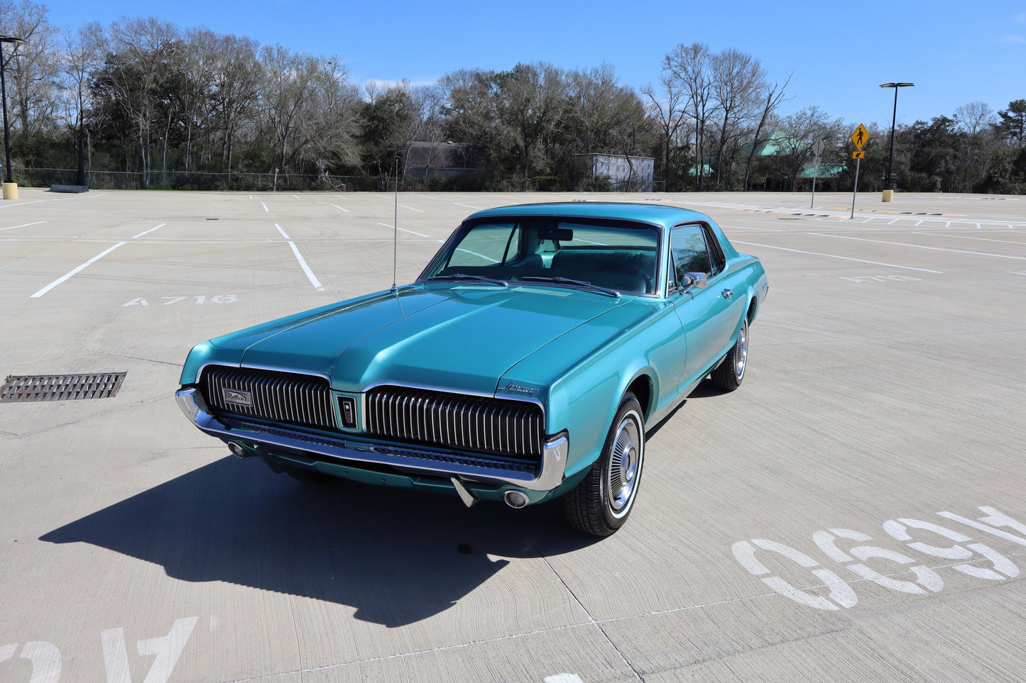 1967 Mercury Cougar XR7