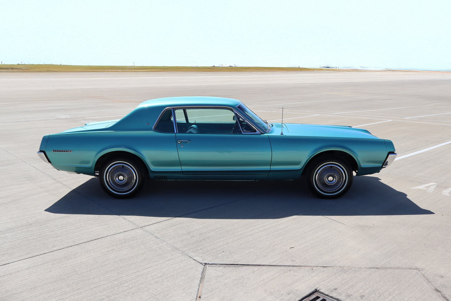 1967 Mercury Cougar XR7