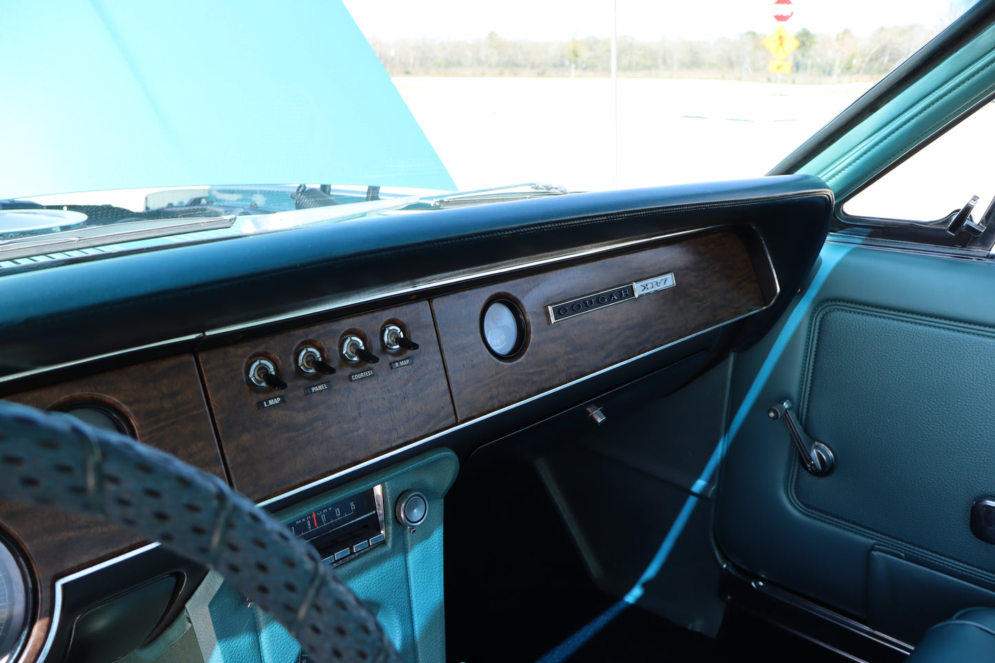 1967 Mercury Cougar XR7