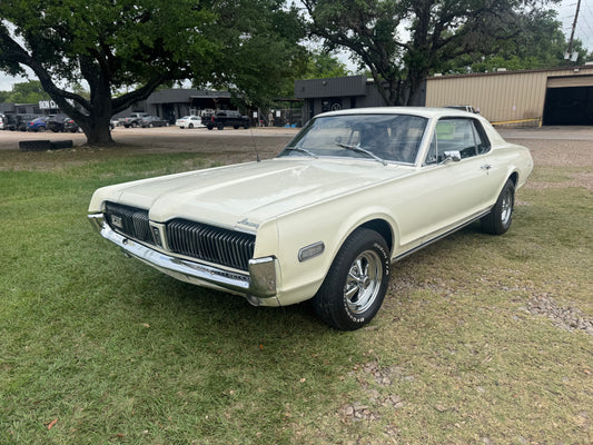 1968 Cougar White