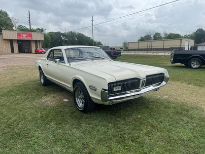 1968 Cougar White