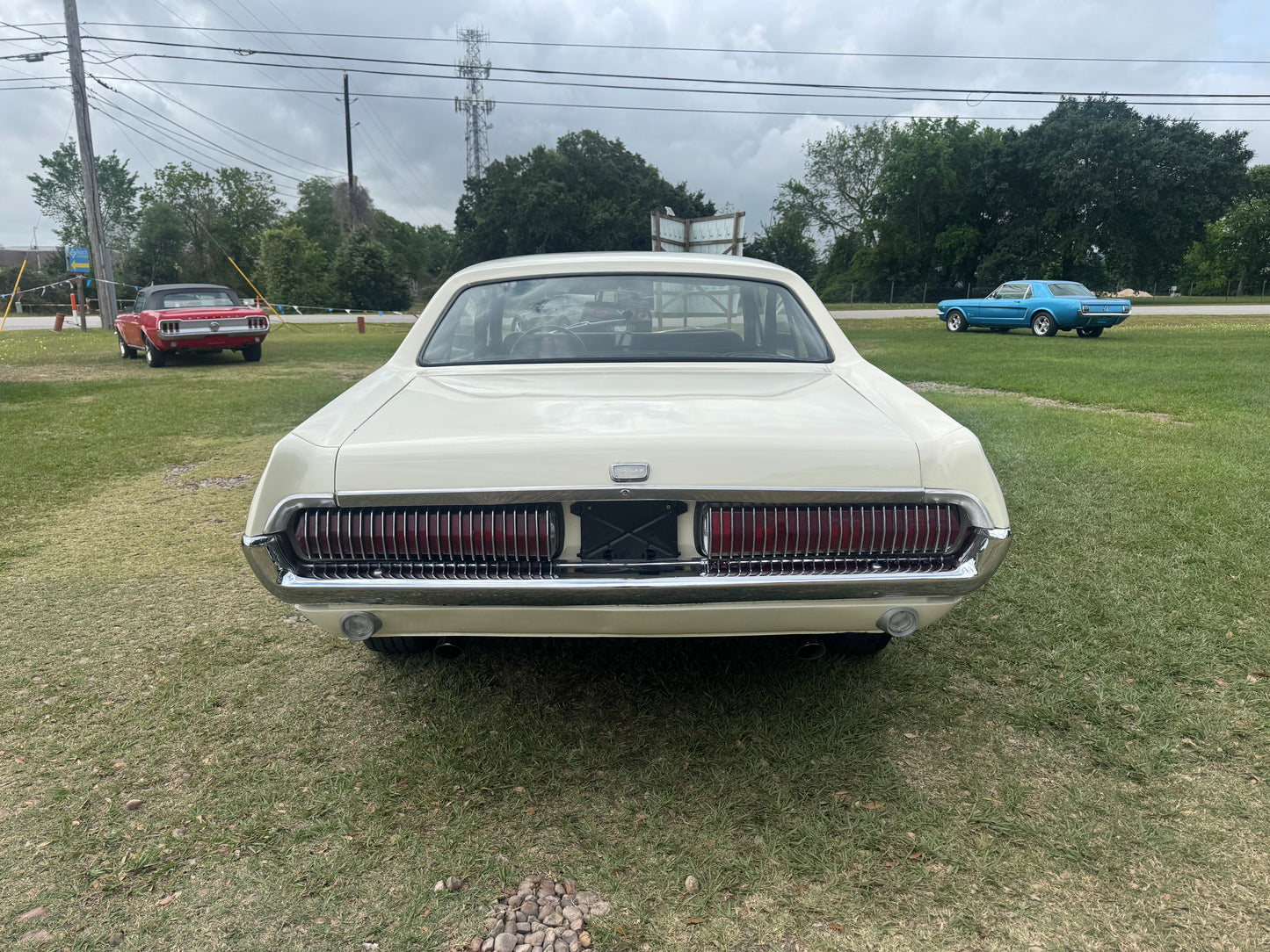 1968 Cougar White