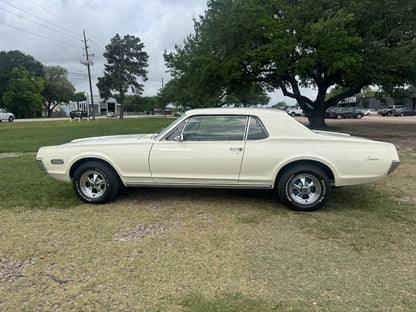 1968 Cougar White