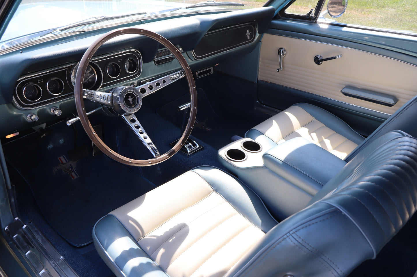 1966 Mustang Convertible Silver Blue