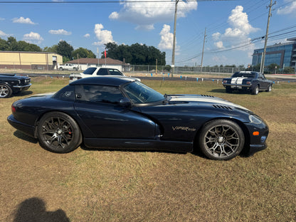 2001 Dodge Viper
