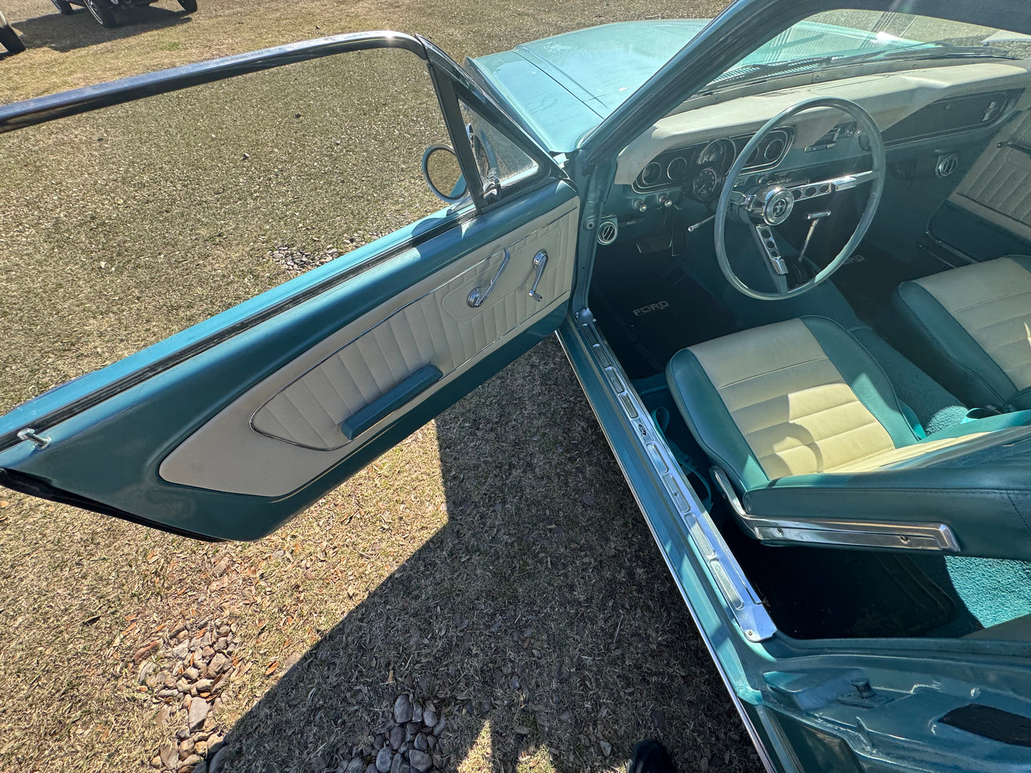 1966 Ford Mustang Tahoe Turquoise