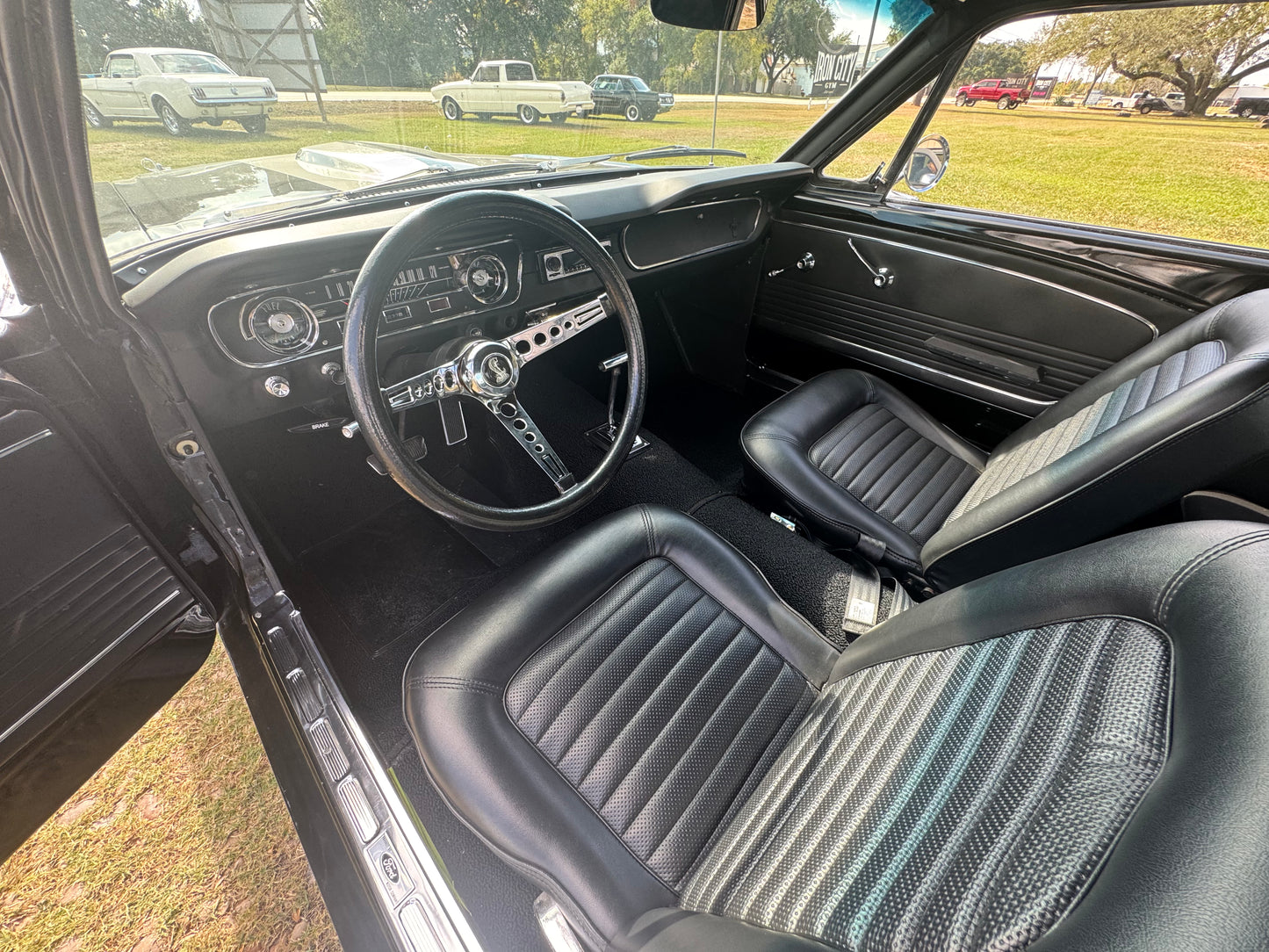 1965 Mustang Black Gray Stripes