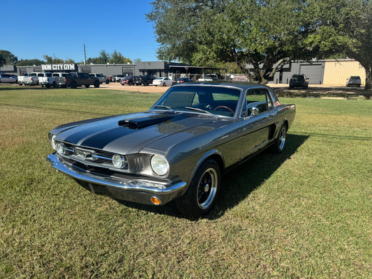 1966 Mustang Grey Black Stripes